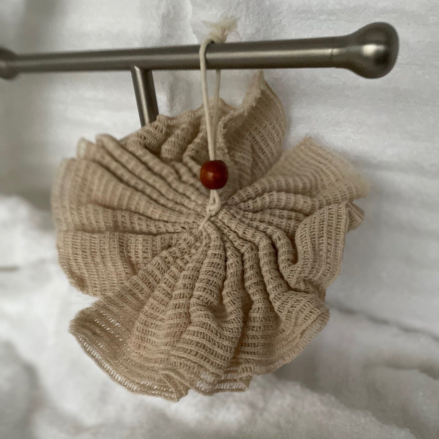 Skipper natural ramie shower loofah hanging